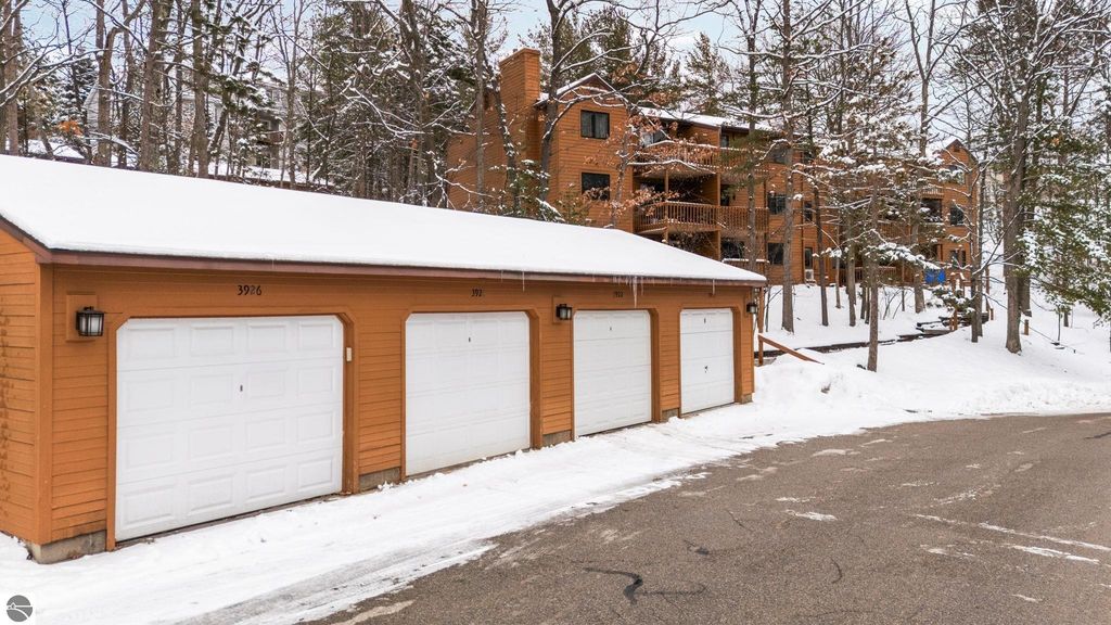 Image 20 of property listing at 3922 Sherwood Forest Drive, Traverse City, MI 49686