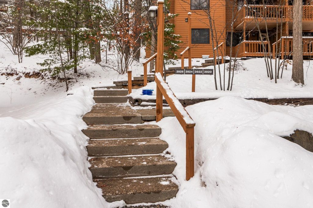 Image 25 of property listing at 3922 Sherwood Forest Drive, Traverse City, MI 49686