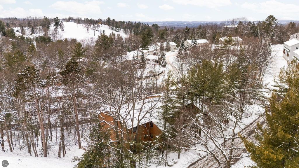 Image 28 of property listing at 3922 Sherwood Forest Drive, Traverse City, MI 49686