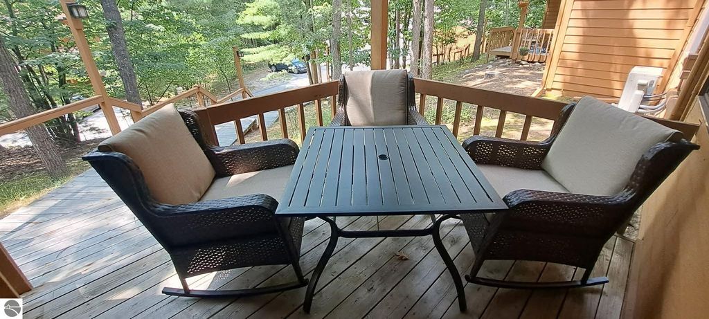 Image 5 of property listing at 3922 Sherwood Forest Drive, Traverse City, MI 49686