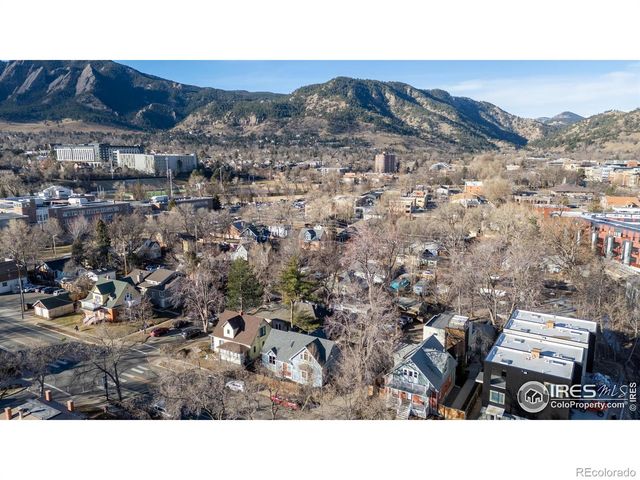 1605 17th Street, Boulder, CO 80302