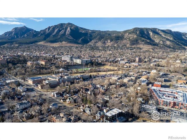 1605 17th Street, Boulder, CO 80302