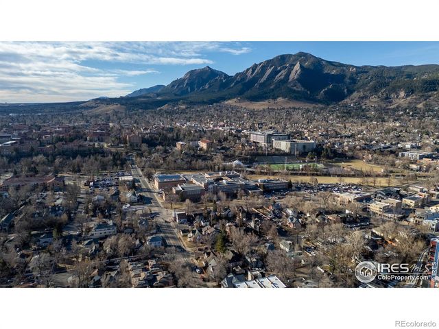 1605 17th Street, Boulder, CO 80302