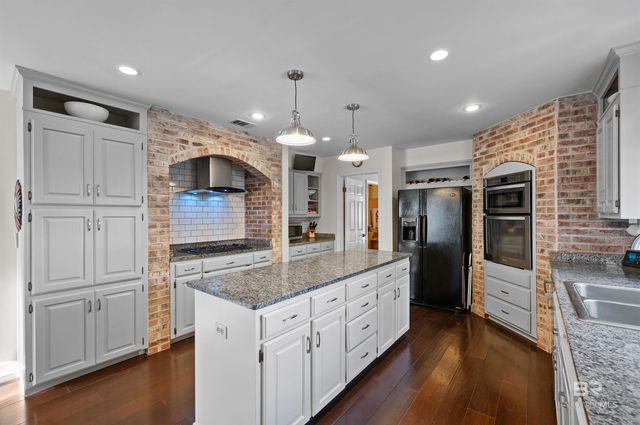 5 Lookout Street, Spanish Fort, AL 36527