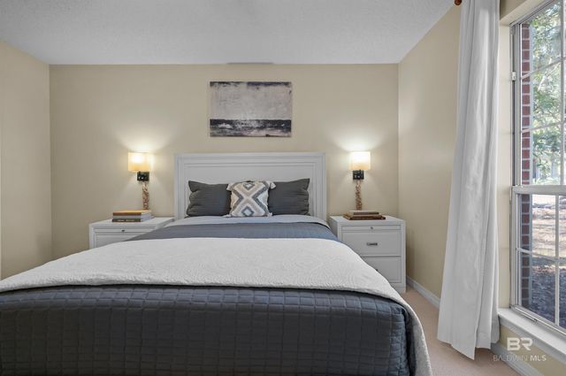 5 Lookout Street, Spanish Fort, AL 36527