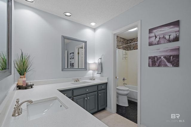 5 Lookout Street, Spanish Fort, AL 36527