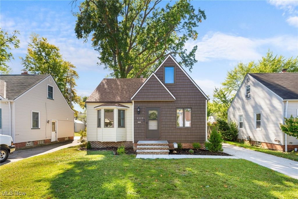 460 E 329th Street, Willowick, OH 44095