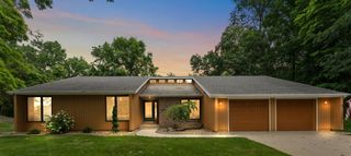 1881 N Ridgeview Road, Michigan City, IN 46360