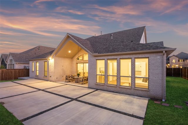 2110 Lee Avenue, Prosper, TX 75078