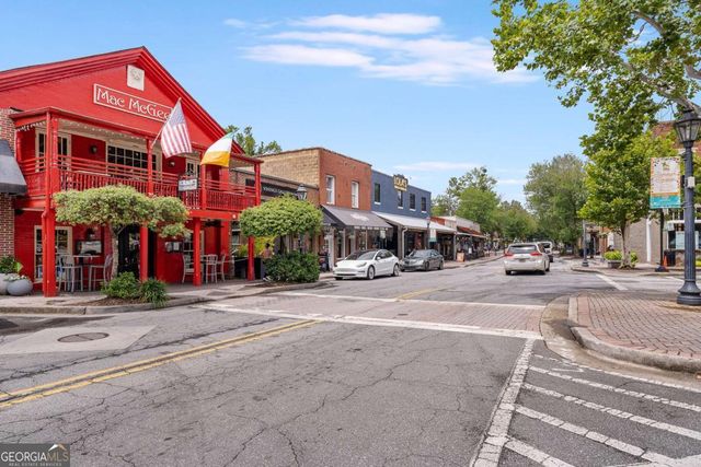 1920 Liberty Lane, Roswell, GA 30075