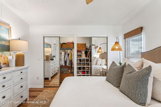 15712 Brookridge Boulevard, Brooksville, FL 34613