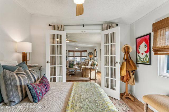 15712 Brookridge Boulevard, Brooksville, FL 34613