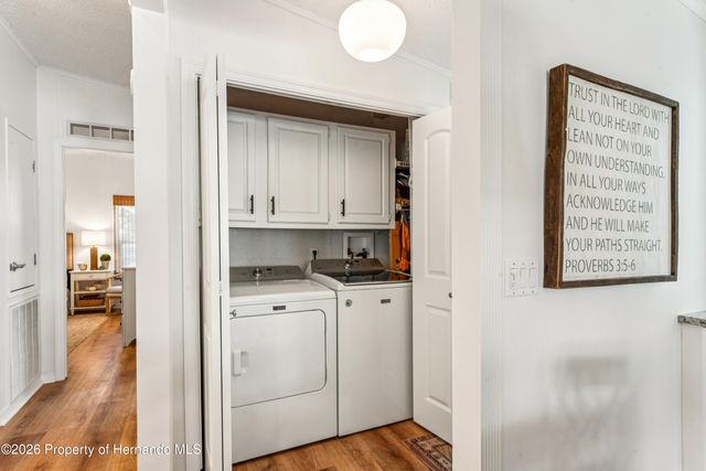 15712 Brookridge Boulevard, Brooksville, FL 34613