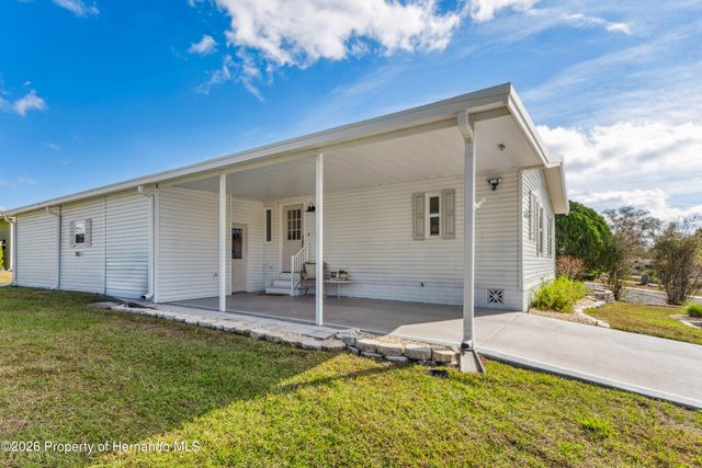 15712 Brookridge Boulevard, Brooksville, FL 34613