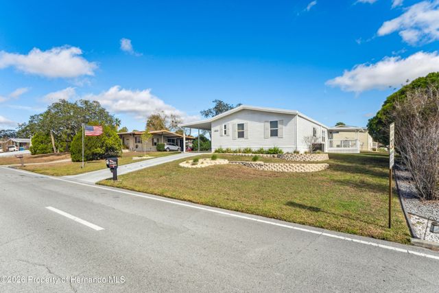 15712 Brookridge Boulevard, Brooksville, FL 34613