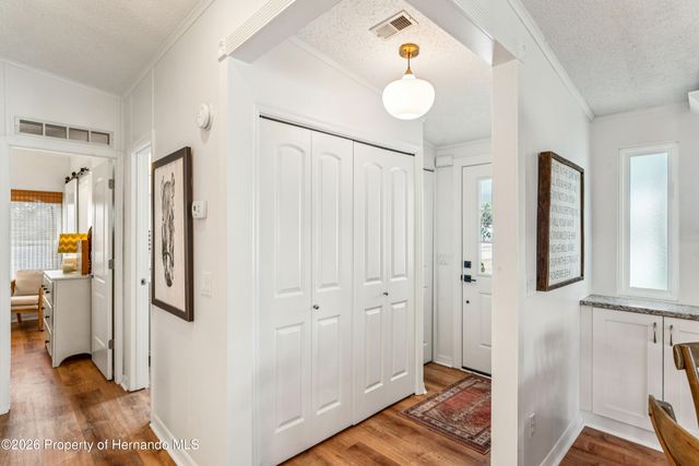 15712 Brookridge Boulevard, Brooksville, FL 34613