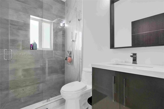 15721 NW 79th Ct, Miami Lakes, FL 33016