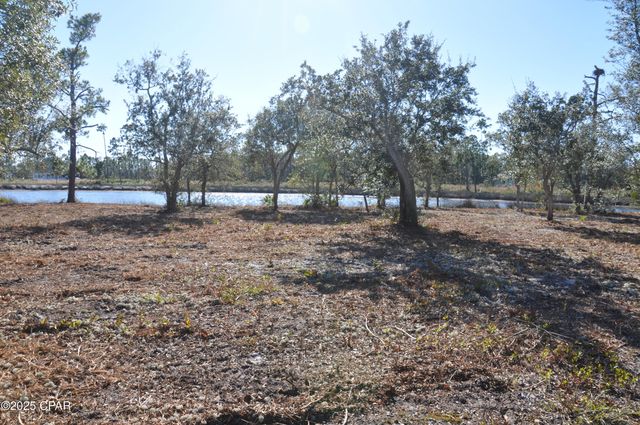 909 Anchor Court, Panama City, FL 32404