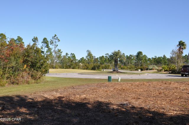 909 Anchor Court, Panama City, FL 32404