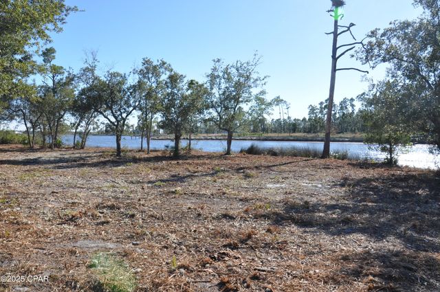 909 Anchor Court, Panama City, FL 32404