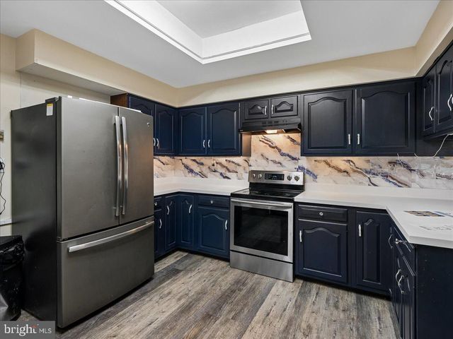 9935 HIGHLAND DR, Marshall, VA 20115