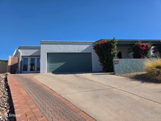 937 E BECK Lane, Phoenix, AZ 85022