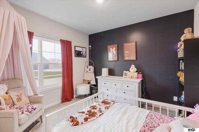 12109 S 204 Avenue, Gretna, NE 68028