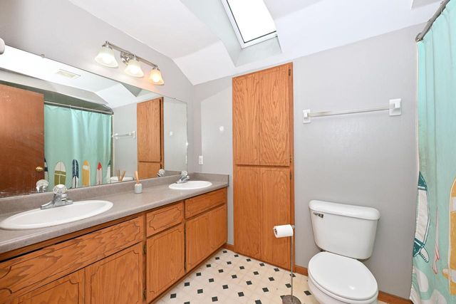 118 Mckenzie ROAD, Mukwonago, WI 53149
