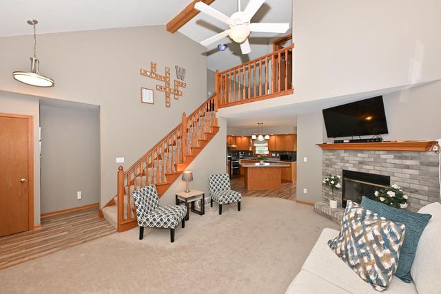 118 Mckenzie ROAD, Mukwonago, WI 53149