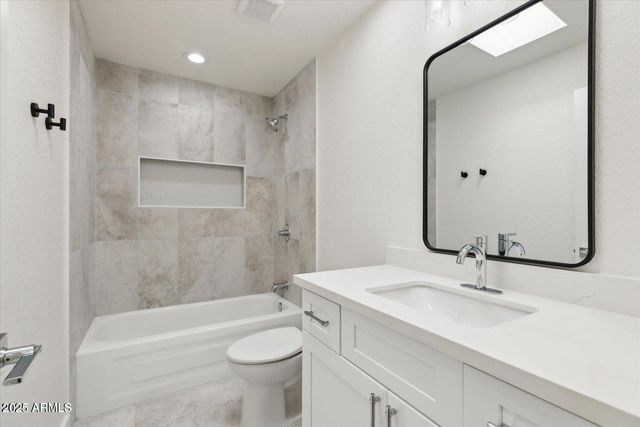 26034 S GLENBURN Drive, Sun Lakes, AZ 85248