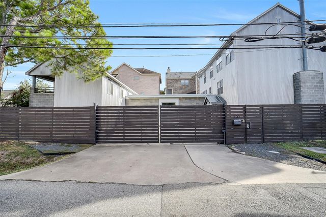 320 Detering Street, Houston, TX 77007