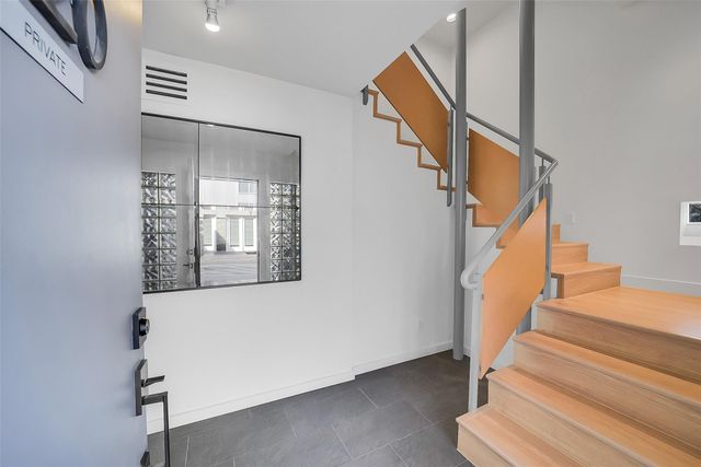 320 Detering Street, Houston, TX 77007