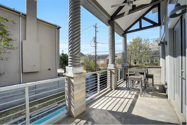 320 Detering Street, Houston, TX 77007