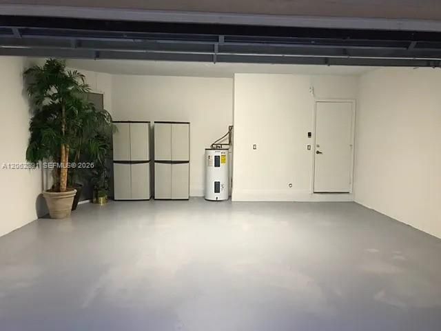 1092 SW 158th Avenue, Pembroke Pines, FL 33027