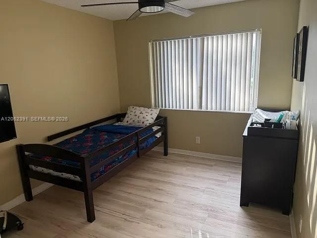 1092 SW 158th Avenue, Pembroke Pines, FL 33027