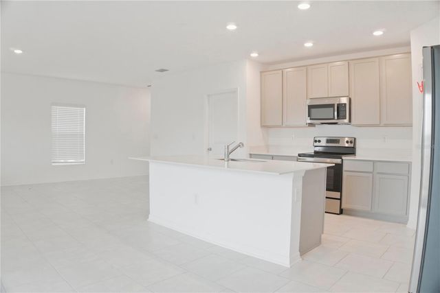 634 BELL PRAIRIE CIRCLE, Lake Wales, FL 33859