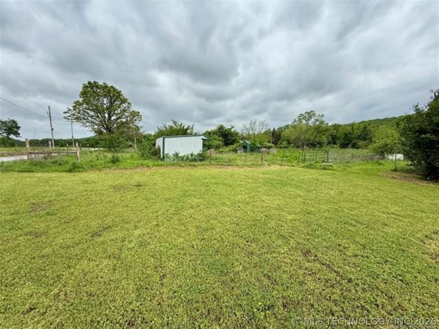 26945 S 206 Road, Henryetta, OK 74437