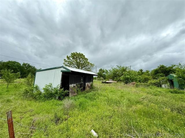 26945 S 206 Road, Henryetta, OK 74437