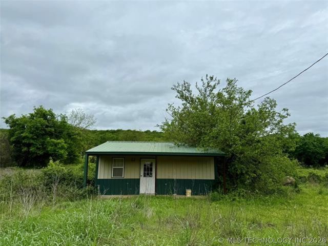 26945 S 206 Road, Henryetta, OK 74437