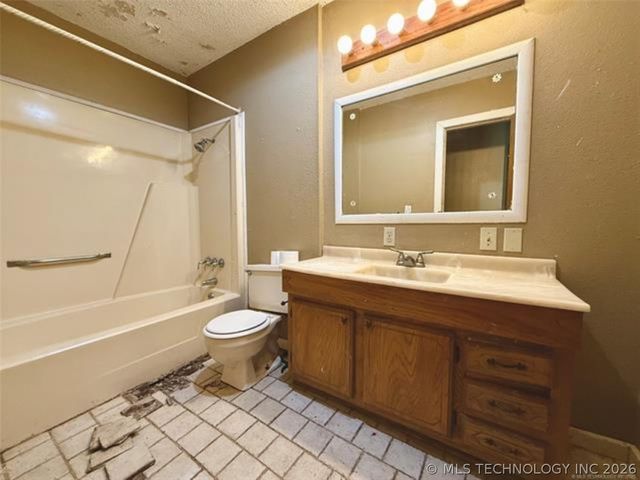 26945 S 206 Road, Henryetta, OK 74437