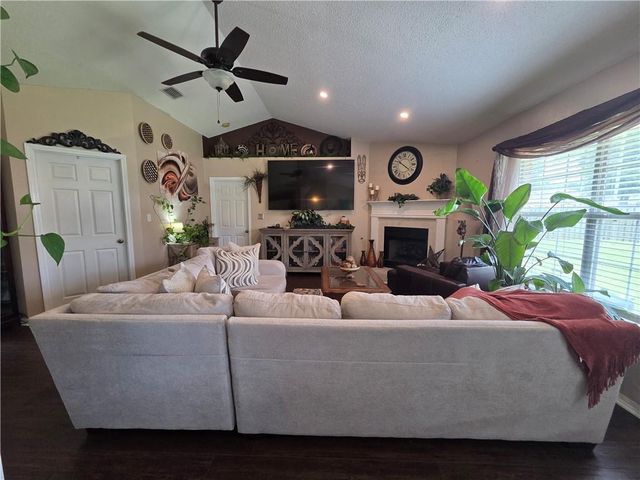 4180 Blackwell Drive, Semmes, AL 36575