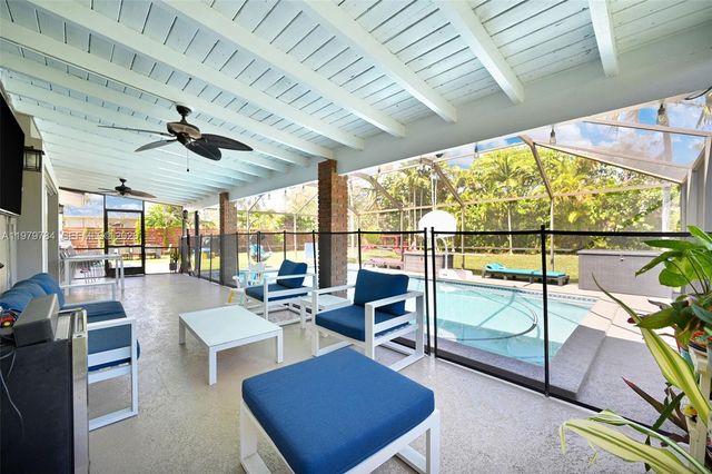 8935 SW 186th Ter, Cutler Bay, FL 33157