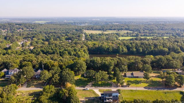 800 Grandview, Conway, AR 72032