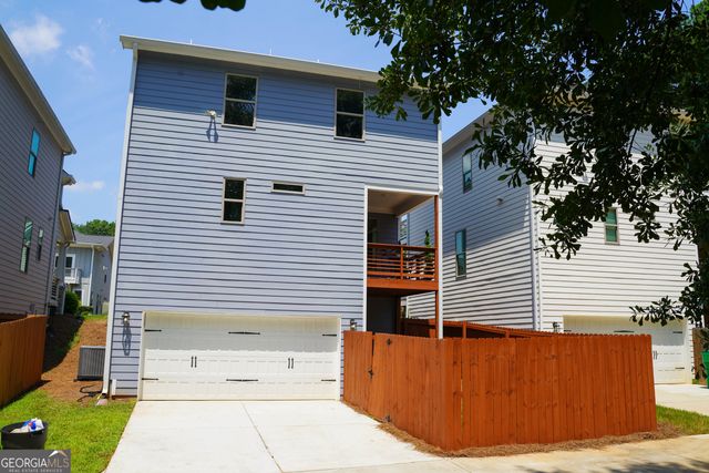 5313 Hearthstone Street, Stone Mountain, GA 30083