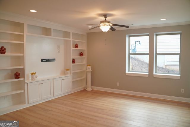 5313 Hearthstone Street, Stone Mountain, GA 30083