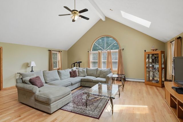 19 Jencks Road, Milford, MA 01757