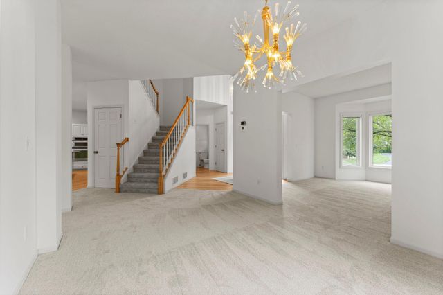 6370 129th Street W, Apple Valley, MN 55124