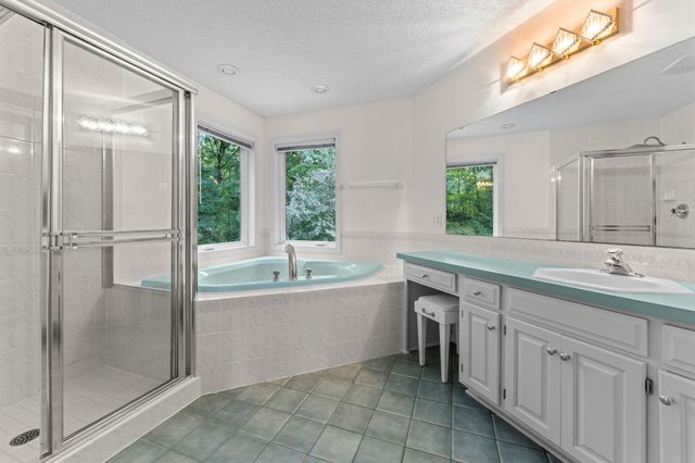6370 129th Street W, Apple Valley, MN 55124