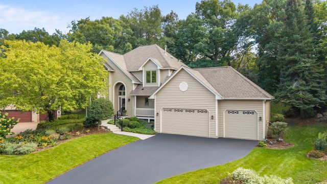 6370 129th Street W, Apple Valley, MN 55124