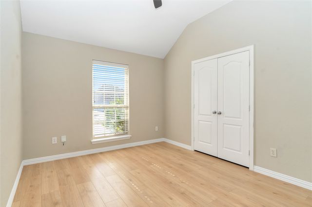 1517 White Willow Lane, Arlington, TX 76002